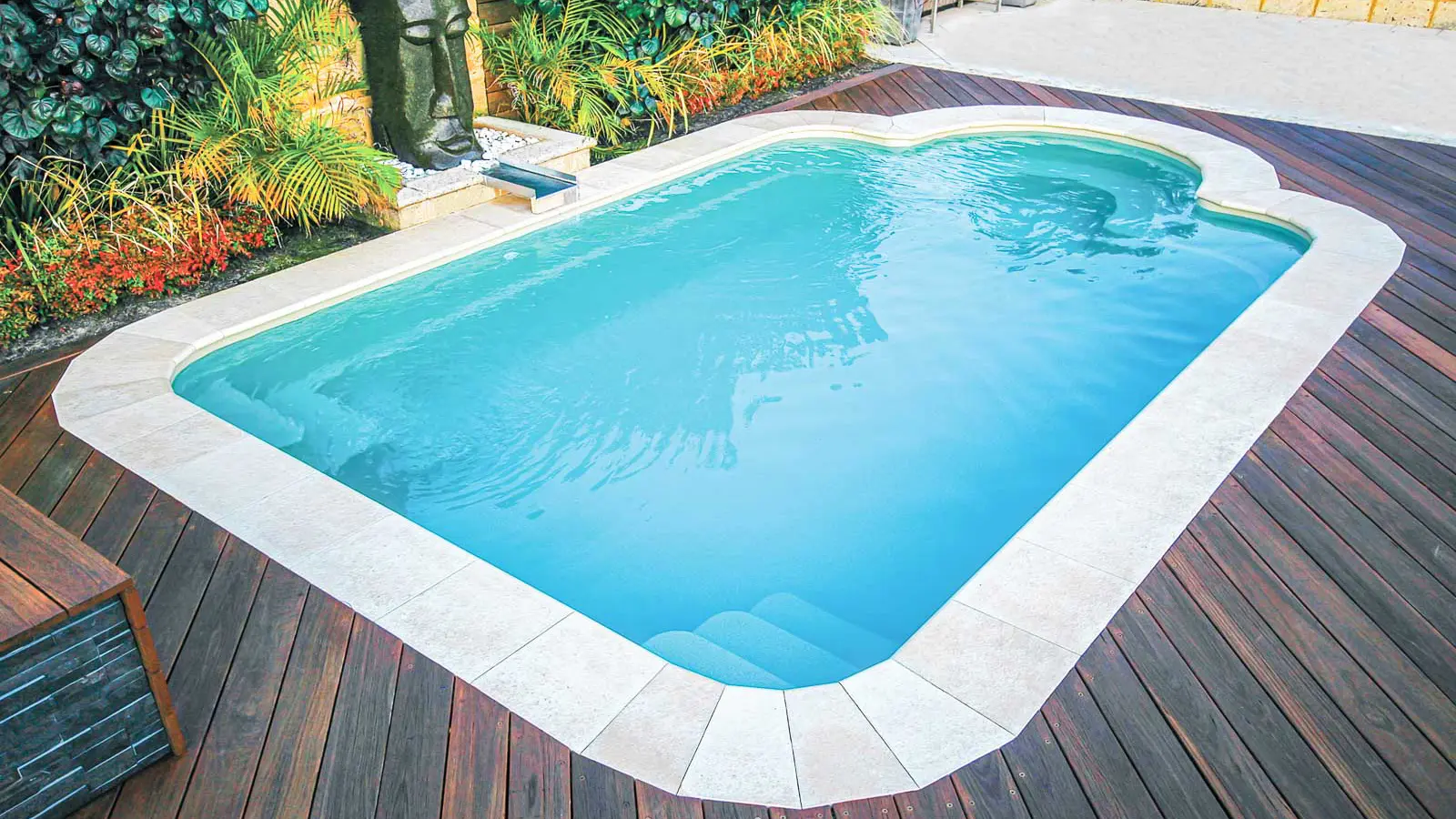 Leisure-Pools-Pinnacle-Fiberglass-Pool-Model-Hero The Courtyard Roman™, a fiberglass pool design manufactured by Leisure Pools