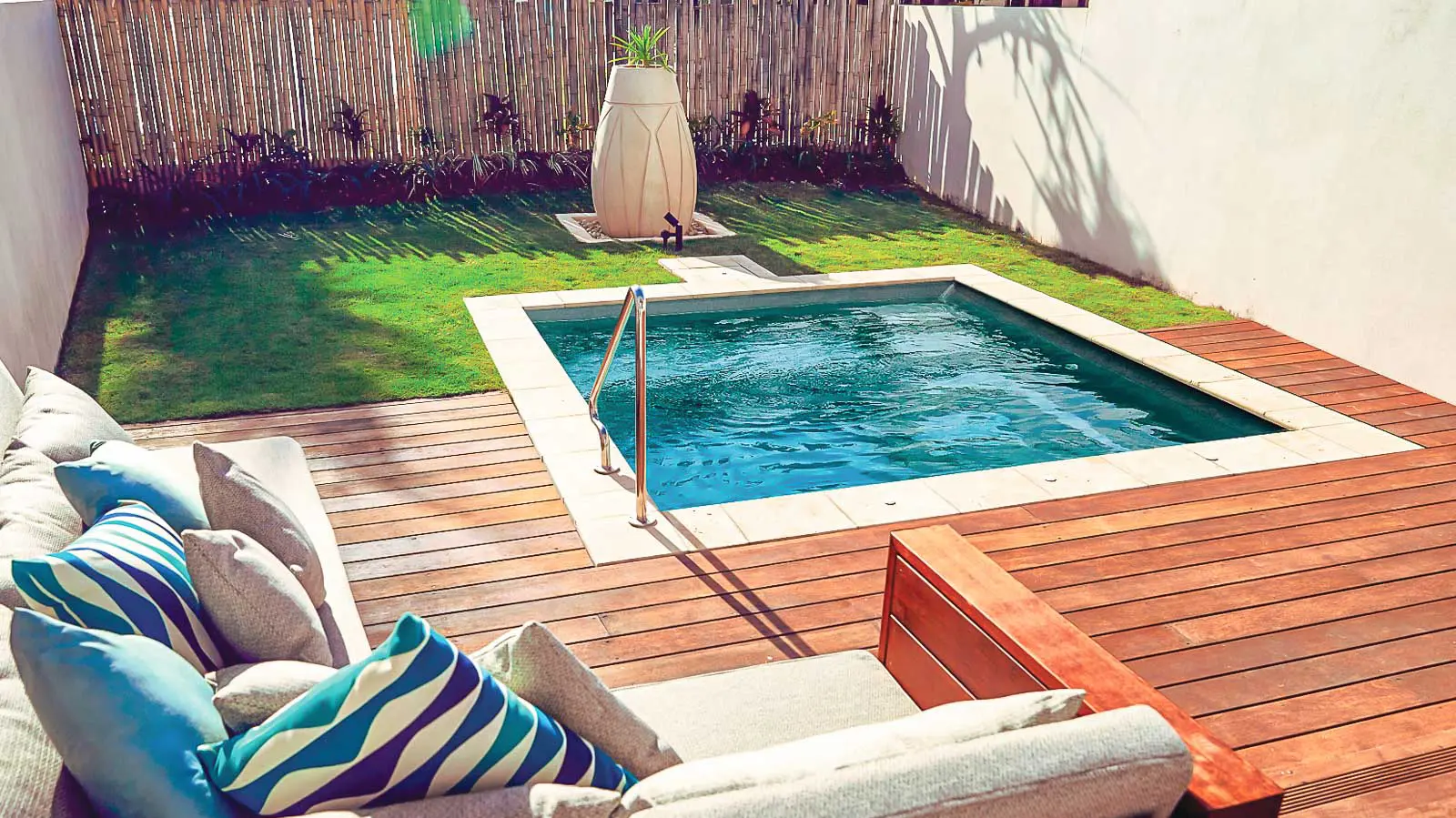 Leisure-Pools-Pinnacle-Fiberglass-Pool-Model-Hero The Fiji Plunge™, a fiberglass pool design manufactured by Leisure Pools